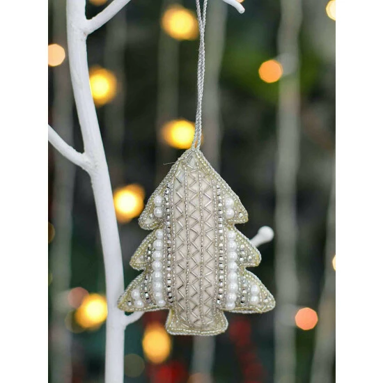 Trunkin' USA Sugar & Spice Bead Embroidered Plush Hanging Decor Silver - Image 8