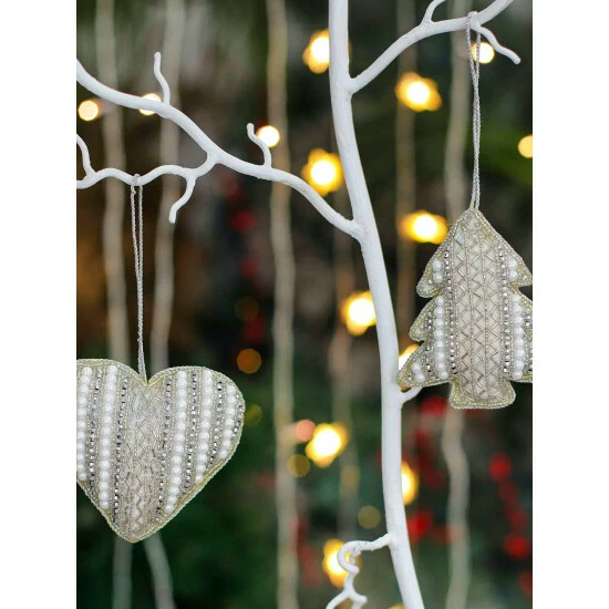 Trunkin' USA Sugar & Spice Bead Embroidered Plush Hanging Decor Silver - Image 9